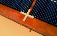 Solar cells tabbing jig using tile spacers header